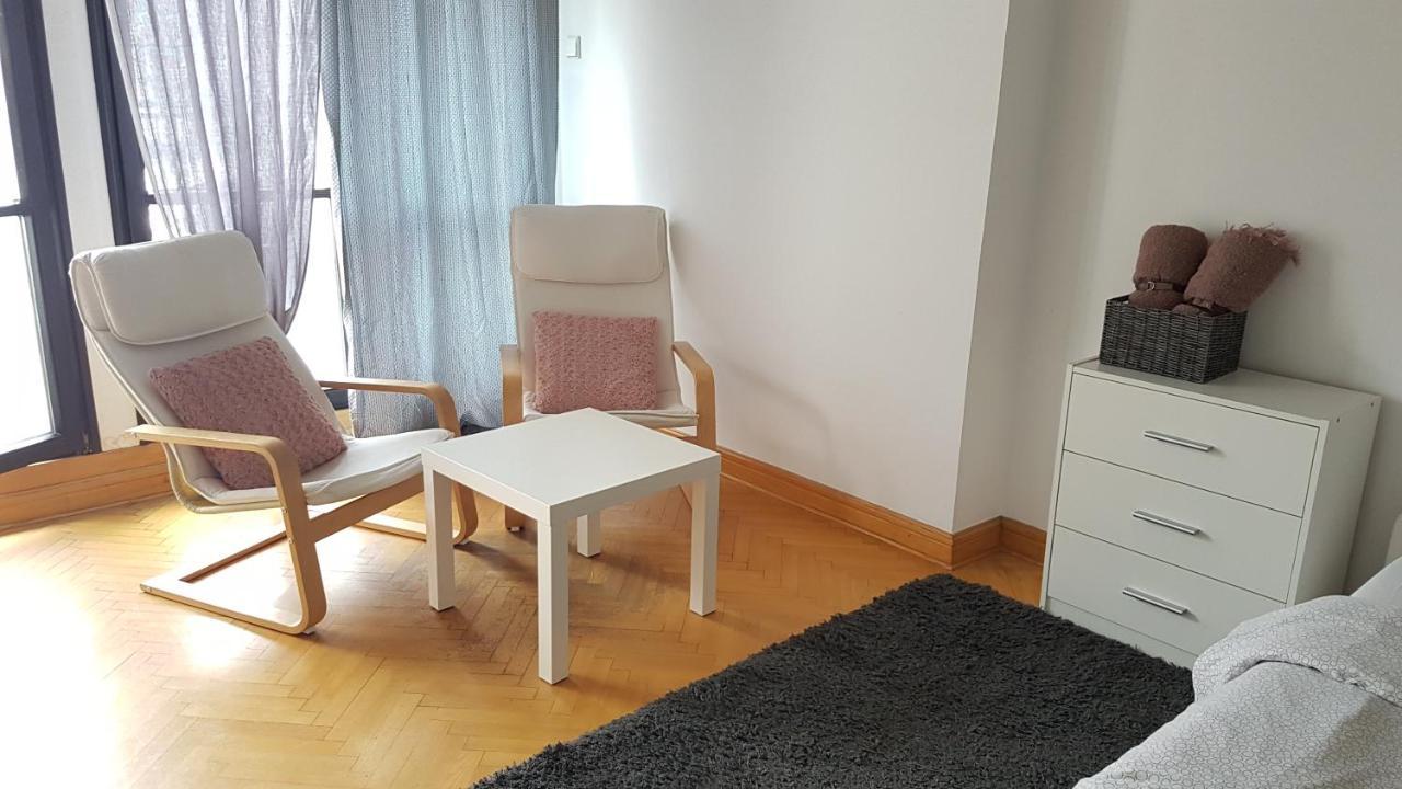 Green Wood Apartament Stara Ochota Varsovia Exterior foto