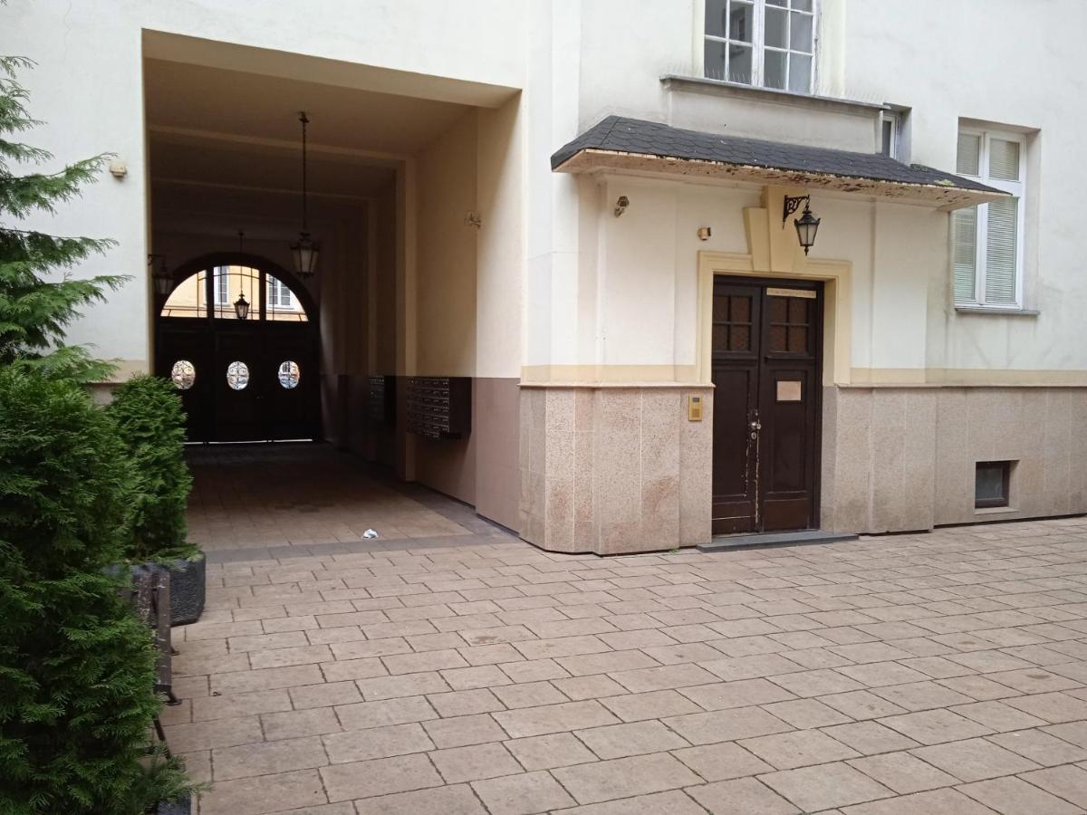 Green Wood Apartament Stara Ochota Varsovia Exterior foto