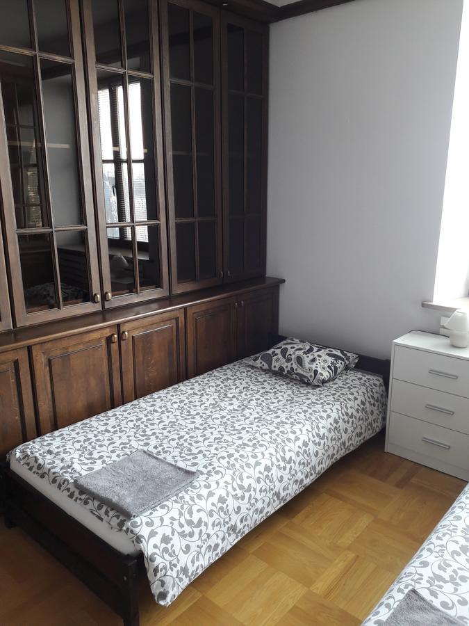 Green Wood Apartament Stara Ochota Varsovia Exterior foto