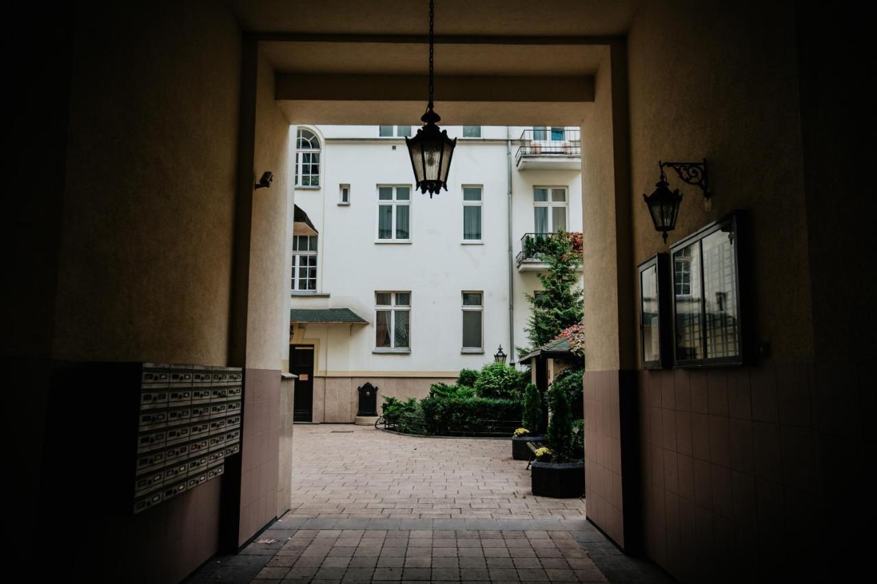Green Wood Apartament Stara Ochota Varsovia Exterior foto